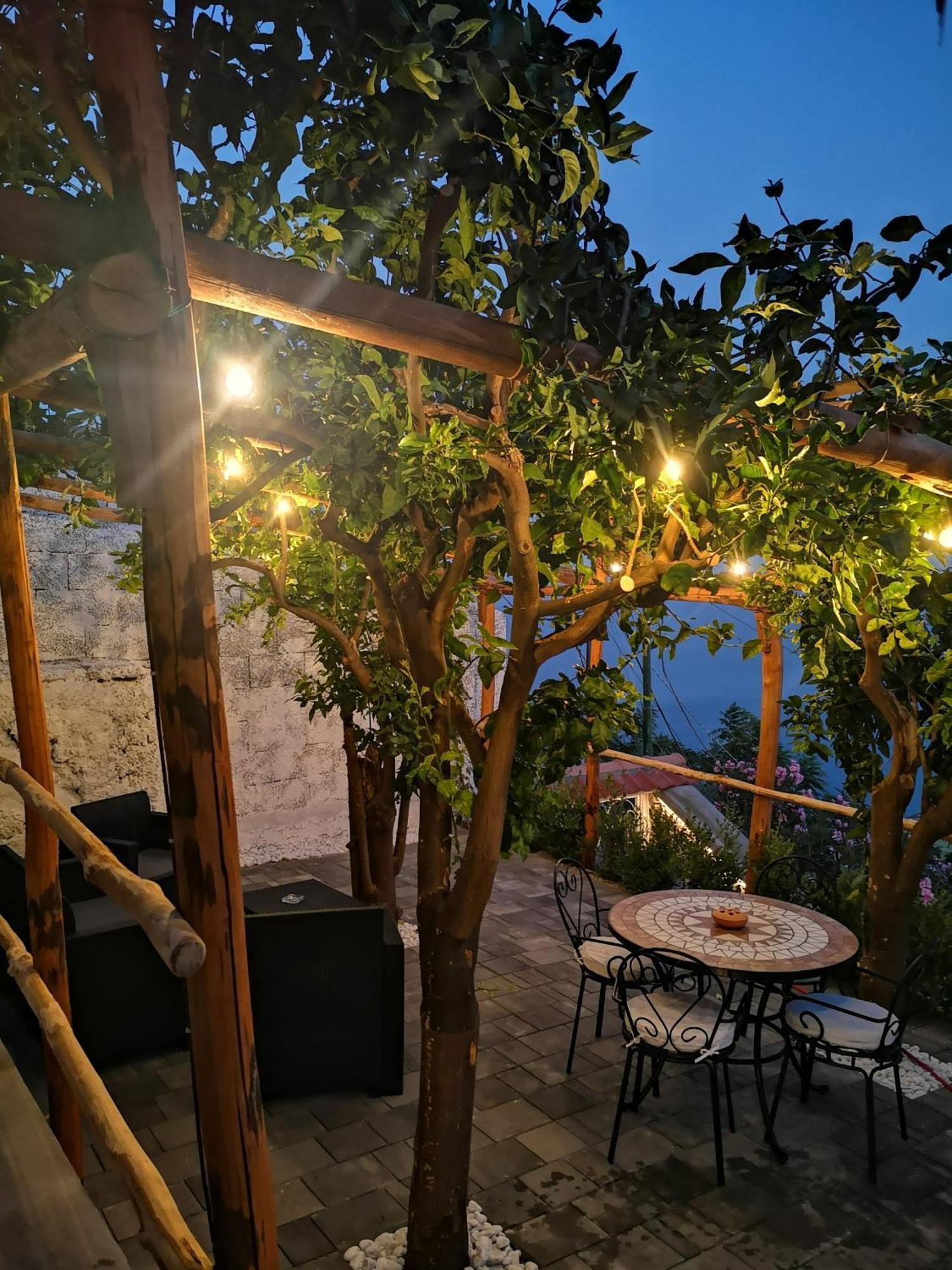 Villa Furoris Apartment 弗洛里 外观 照片