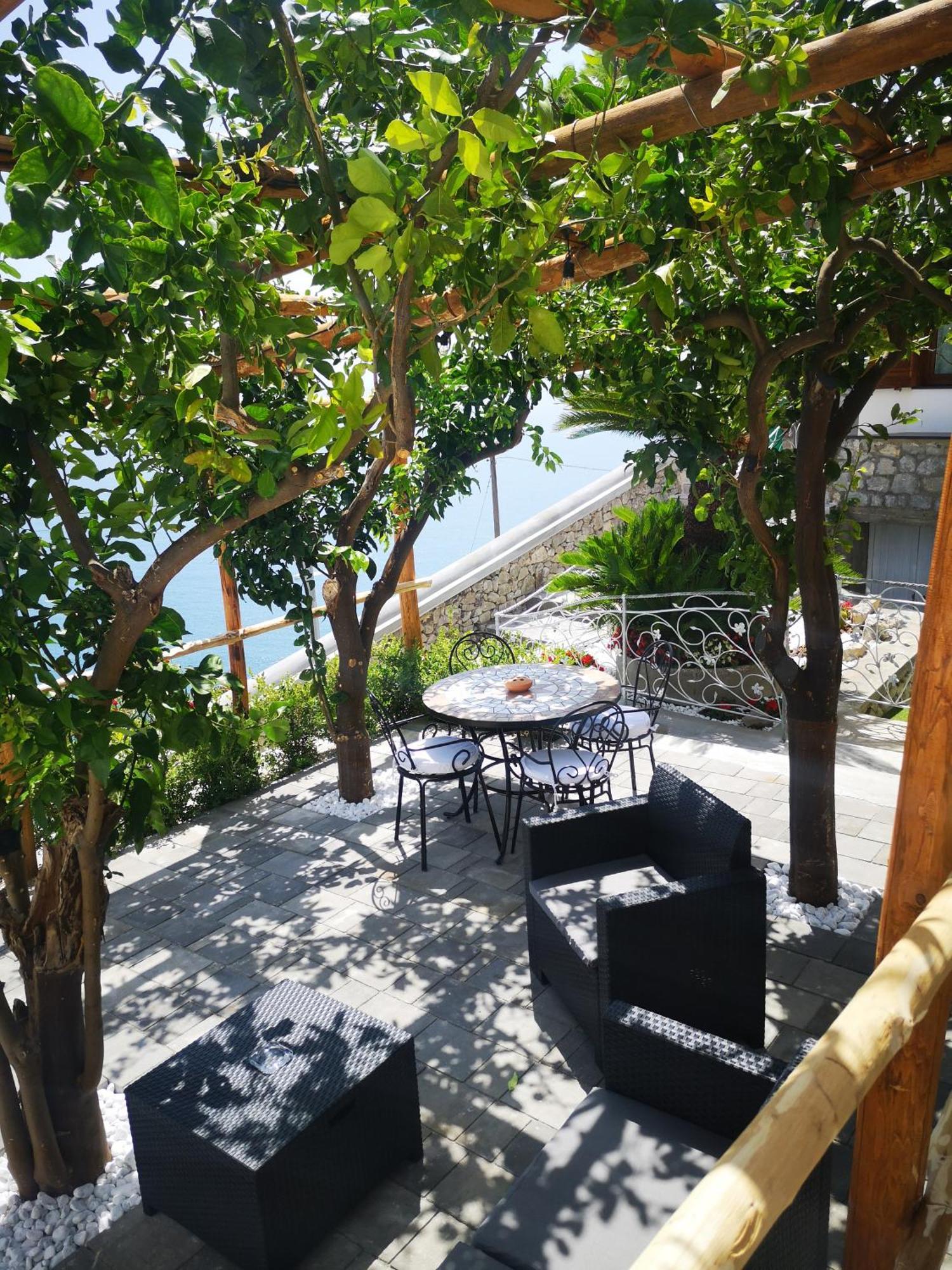 Villa Furoris Apartment 弗洛里 外观 照片